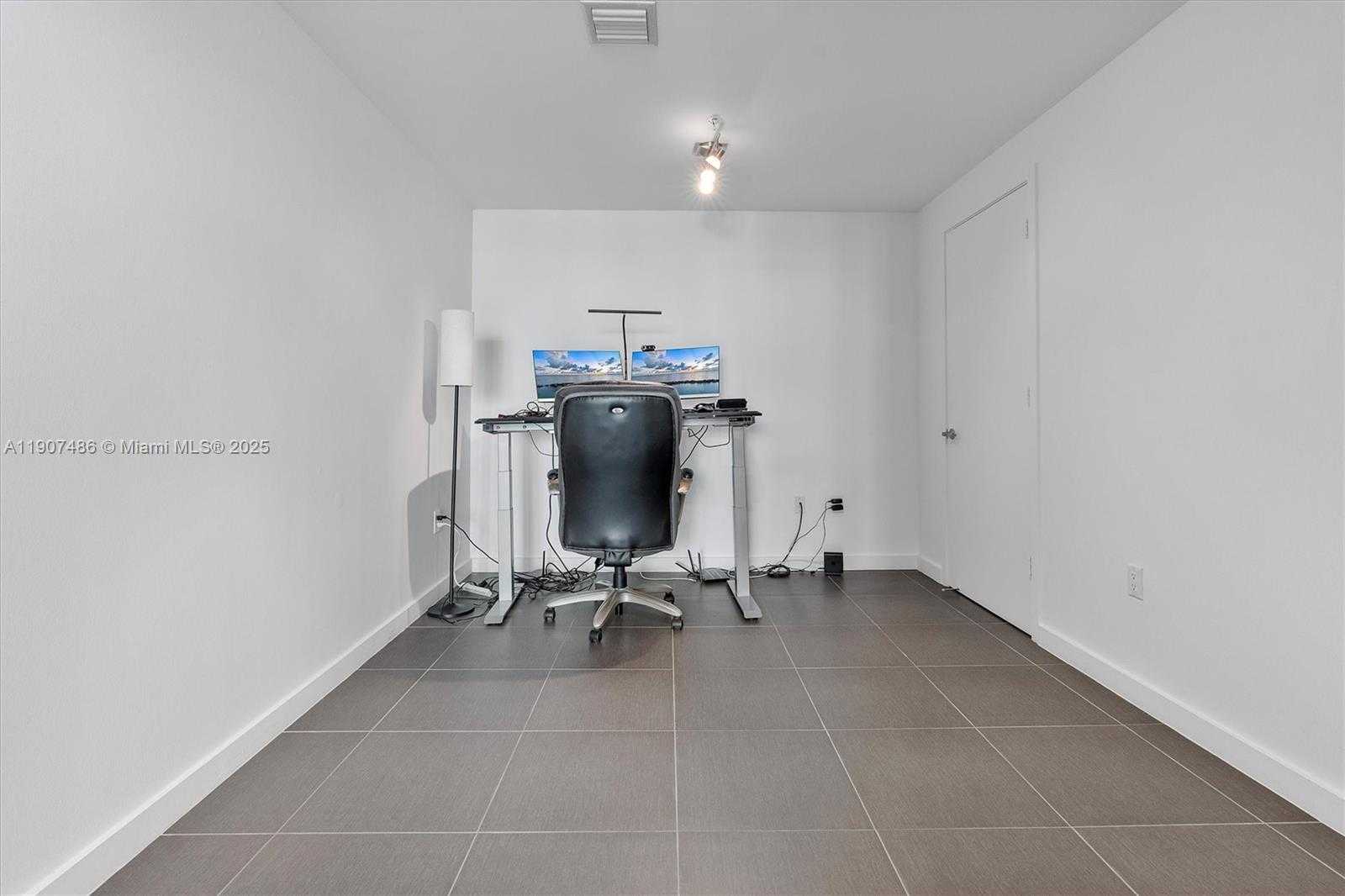 Small Image of 3301 NORTH EAST 1ST AVE #M0502, Miami Number 16