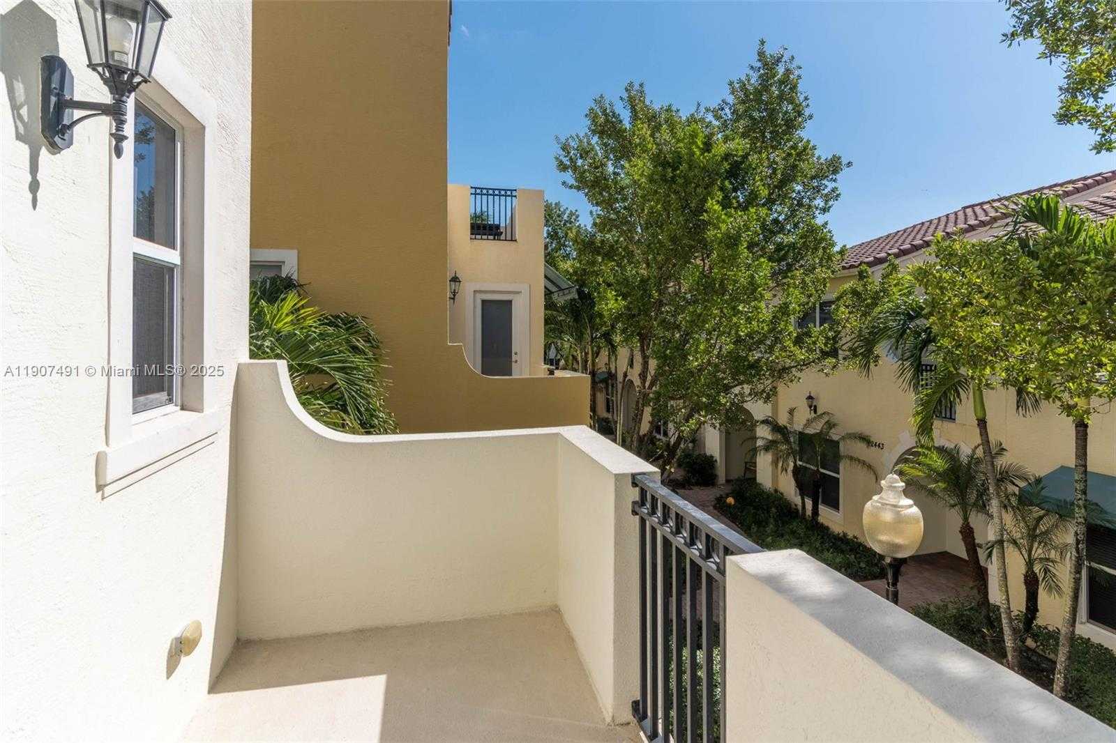 Small Image of 12448 NORTH WEST 17TH MNR, Pembroke Pines Number 26