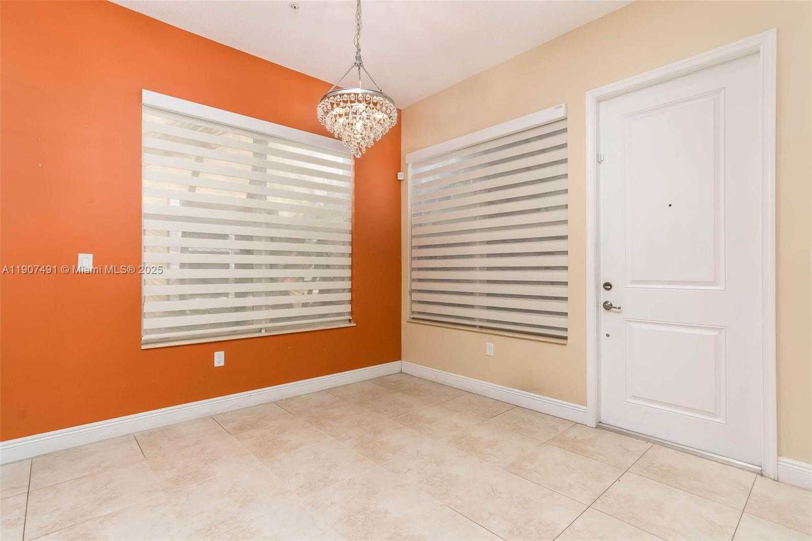 Small Image of 12448 NORTH WEST 17TH MNR, Pembroke Pines Number 6