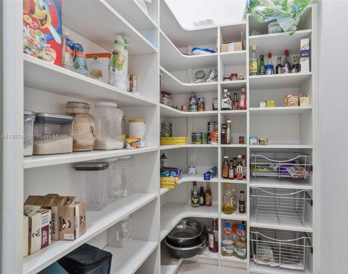 Small Image of 12448 NORTH WEST 17TH MNR, Pembroke Pines Number 8