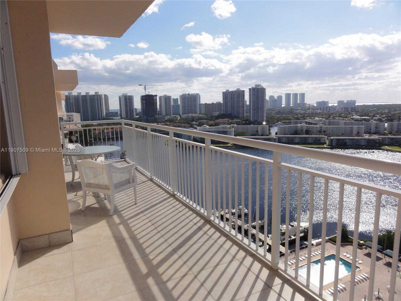 Small Image of 18061 BISCAYNE BLVD #PH03, Aventura Number 7