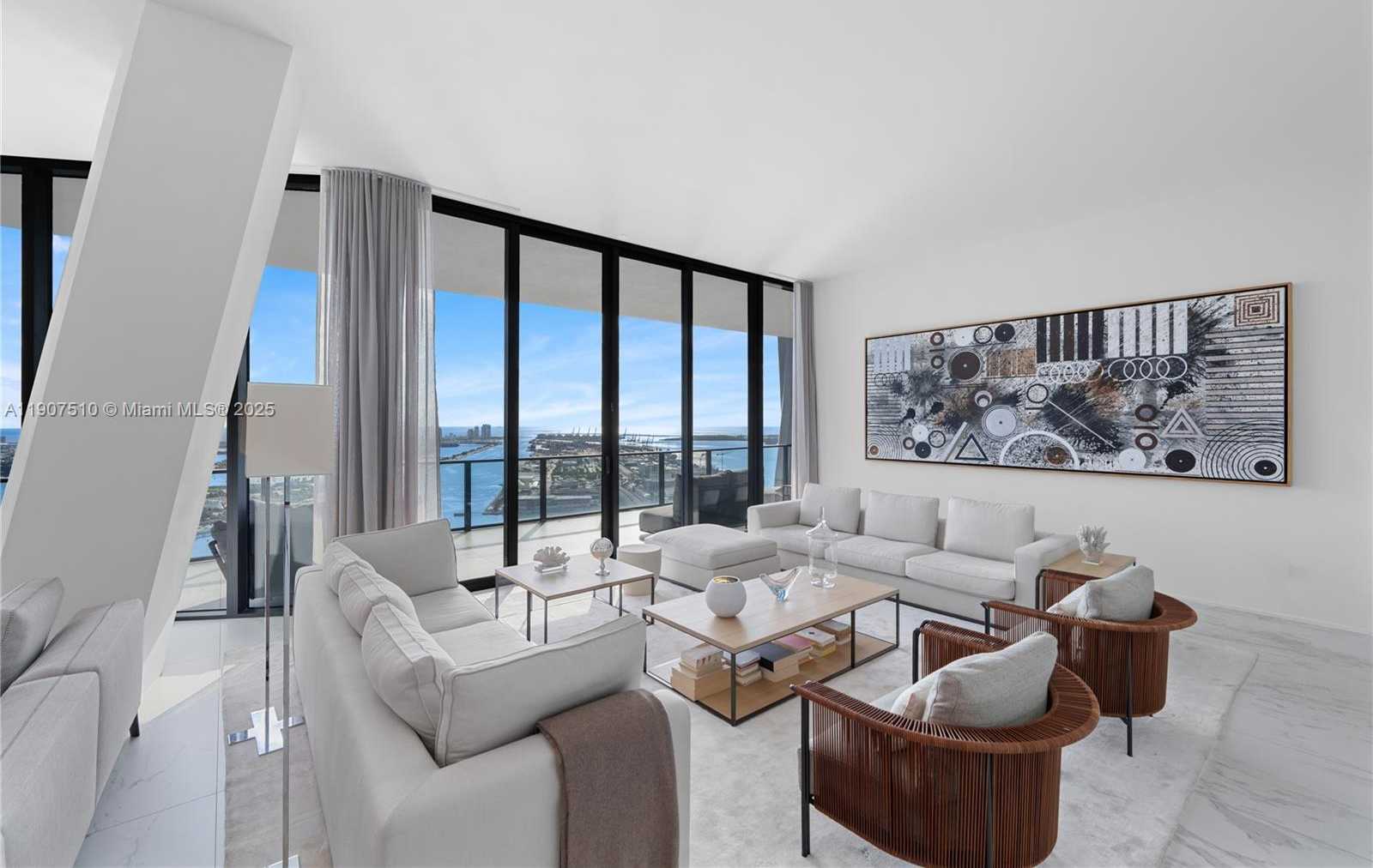 Small Image of 1000 BISCAYNE BLVD #LPH 4901, Miami Number 1