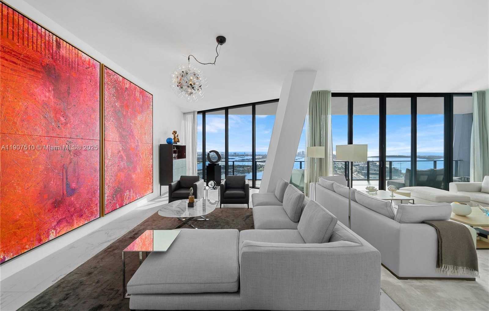 Small Image of 1000 BISCAYNE BLVD #LPH 4901, Miami Number 14