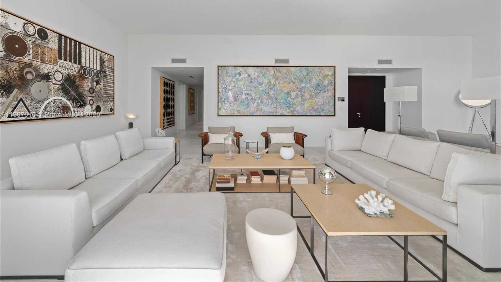 Small Image of 1000 BISCAYNE BLVD #LPH 4901, Miami Number 22