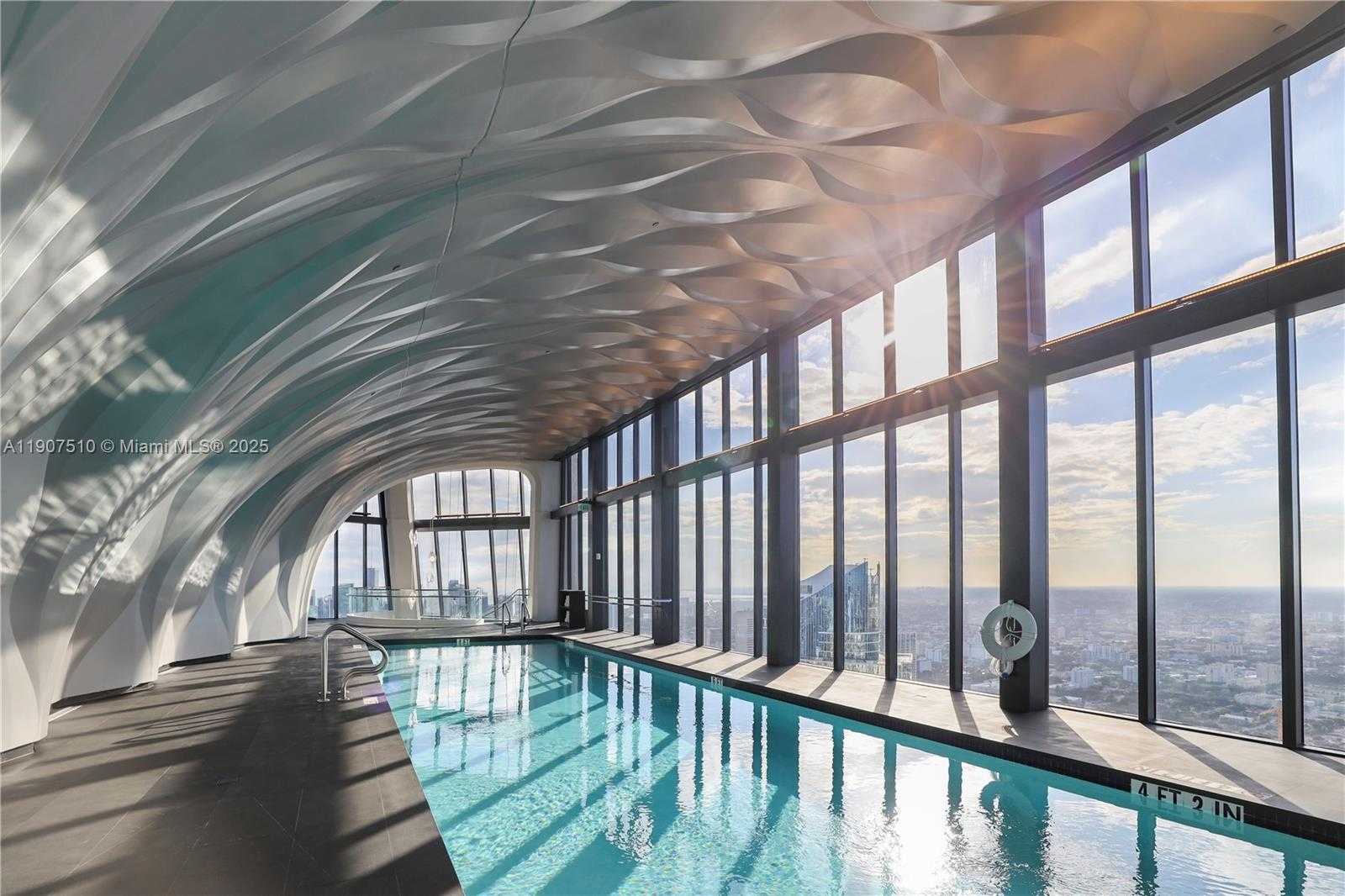 Small Image of 1000 BISCAYNE BLVD #LPH 4901, Miami Number 78