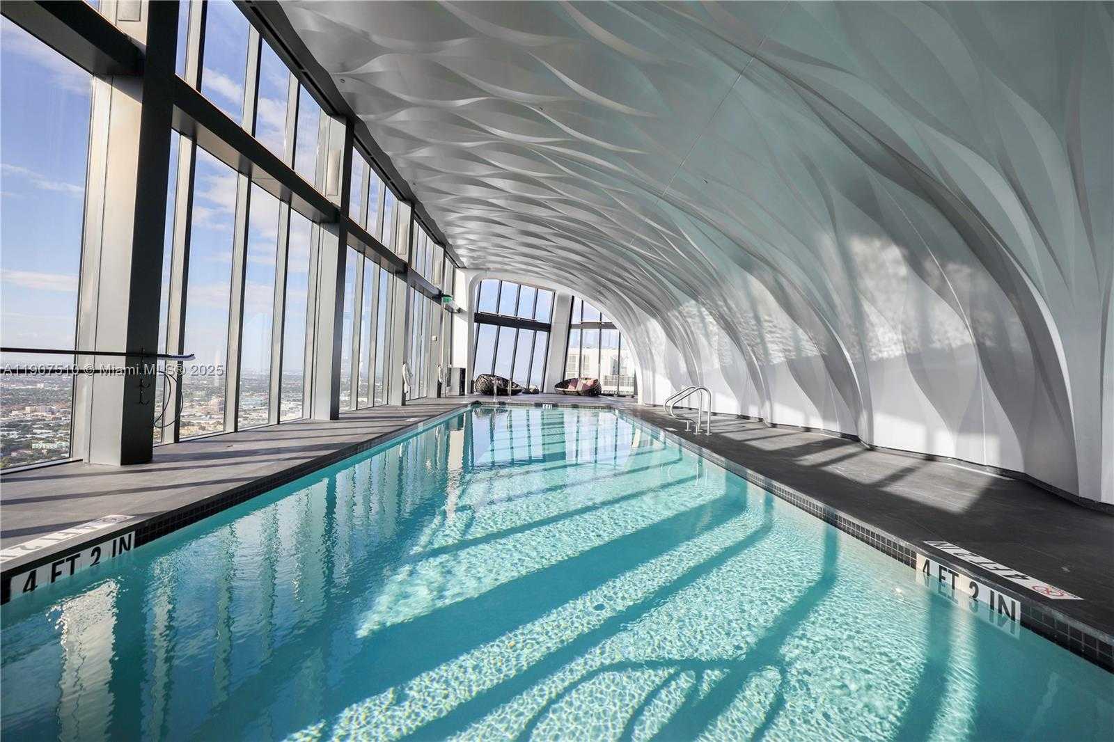 Small Image of 1000 BISCAYNE BLVD #LPH 4901, Miami Number 79