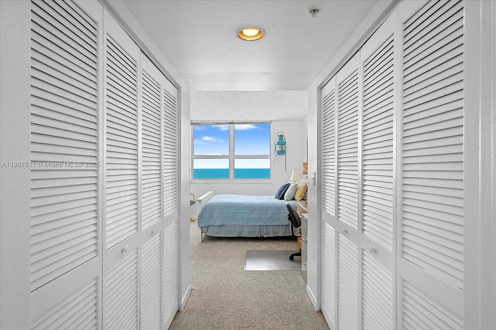 Small Image of 90 ALTON RD #2911, Miami Beach Number 18