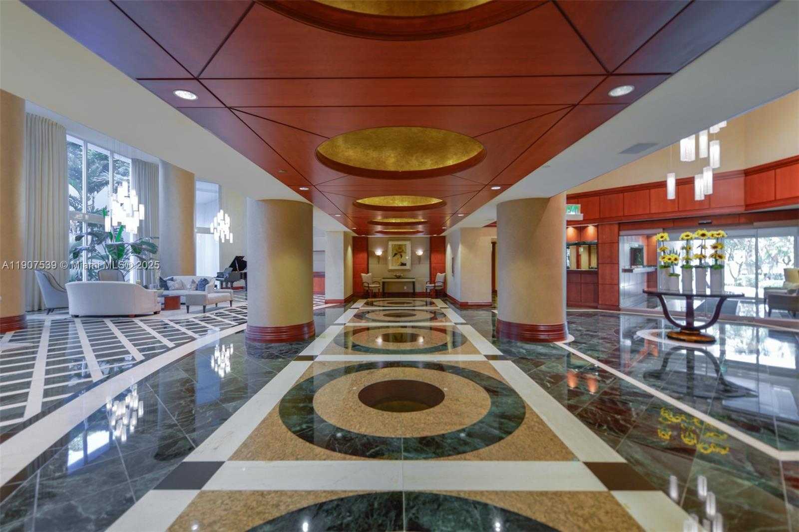 Small Image of 21050 POINT PL #702, Aventura Number 36