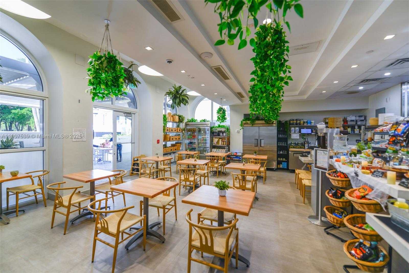 Small Image of 21050 POINT PL #702, Aventura Number 38