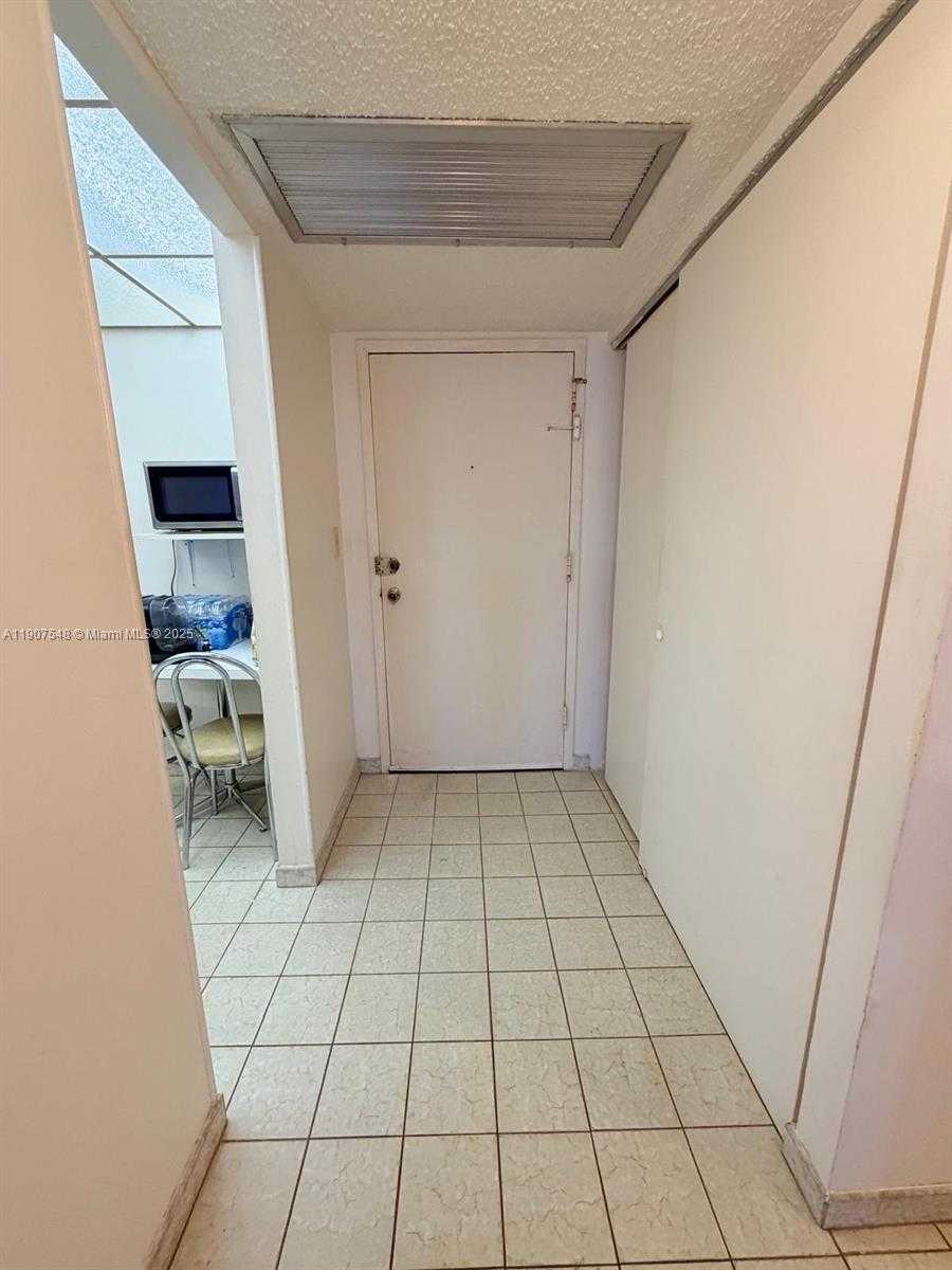 Small Image of 501 THREE ISLANDS BLVD #305, Hallandale Beach Number 7