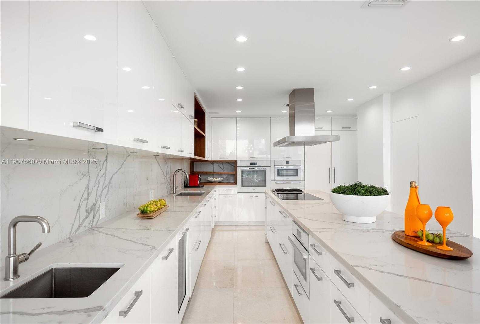 Small Image of 1925 BRICKELL AVE #DPH3, Miami Number 11