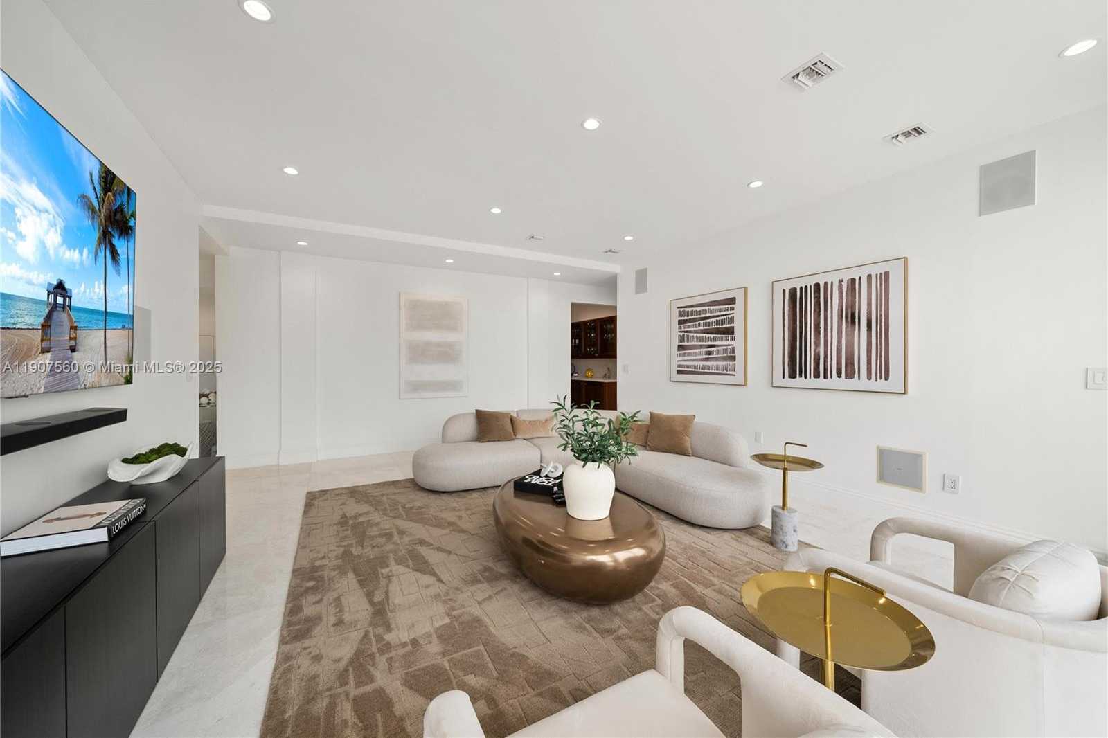 Small Image of 1925 BRICKELL AVE #DPH3, Miami Number 20