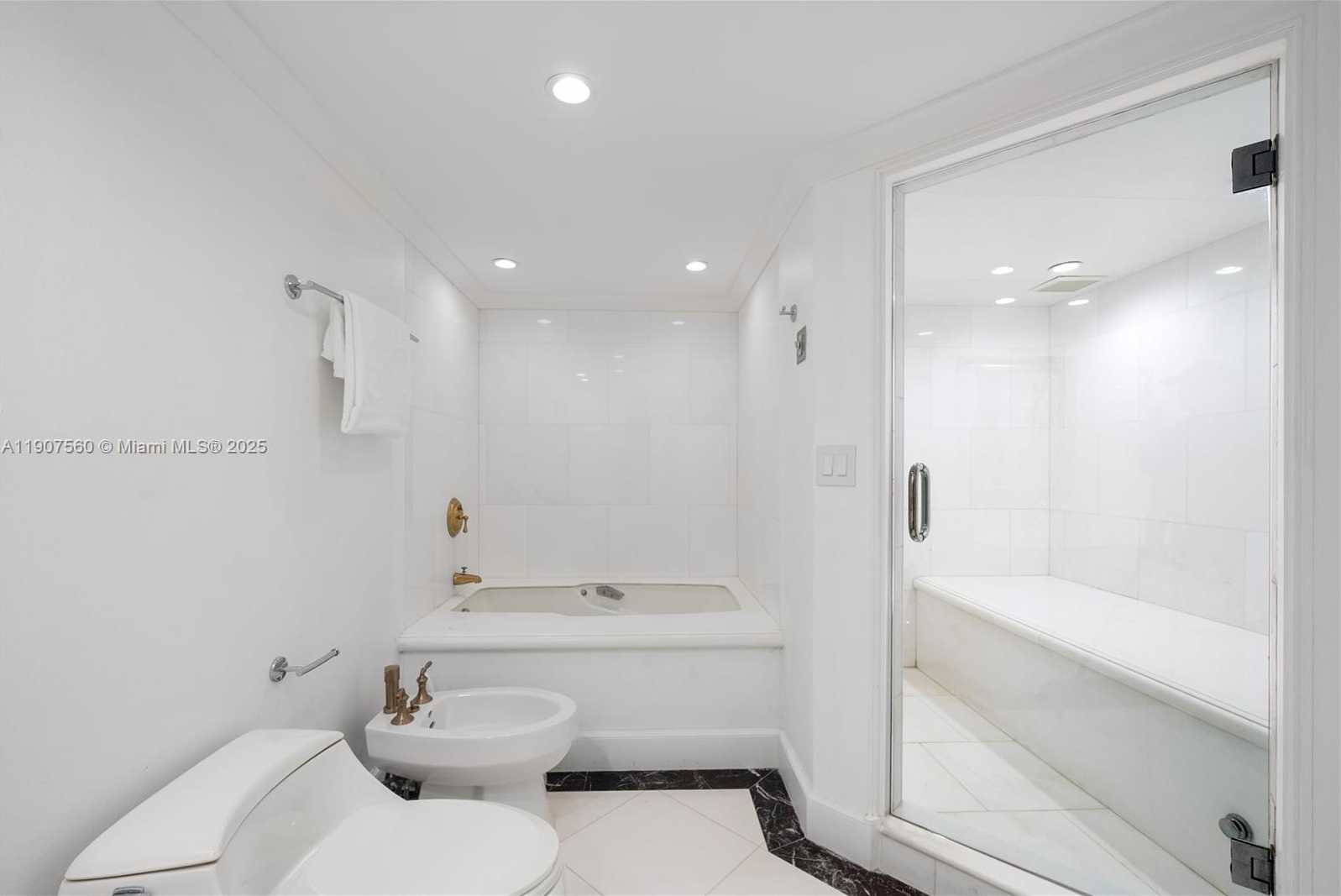 Small Image of 1925 BRICKELL AVE #DPH3, Miami Number 44