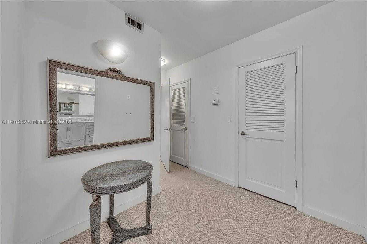 Small Image of 9801 COLLINS AVE #14Y, Bal Harbour Number 40