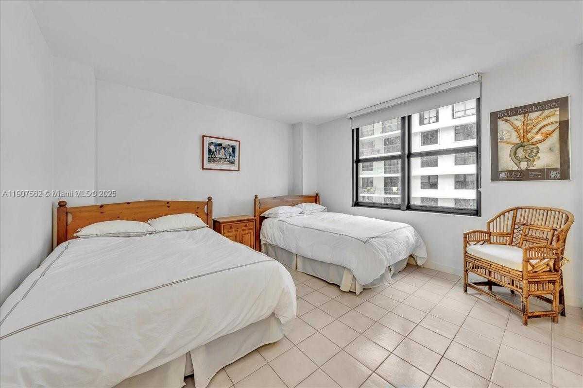 Small Image of 9801 COLLINS AVE #14Y, Bal Harbour Number 46
