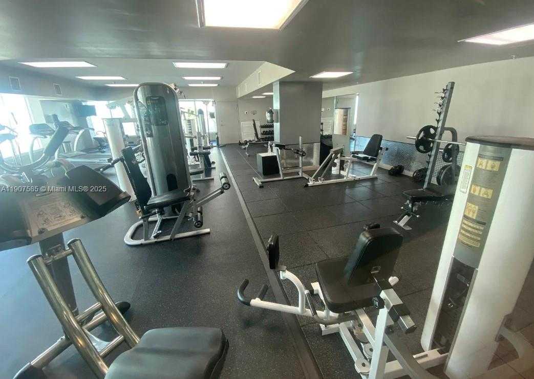 Small Image of 275 NORTH EAST 18TH ST #402, Miami Number 22