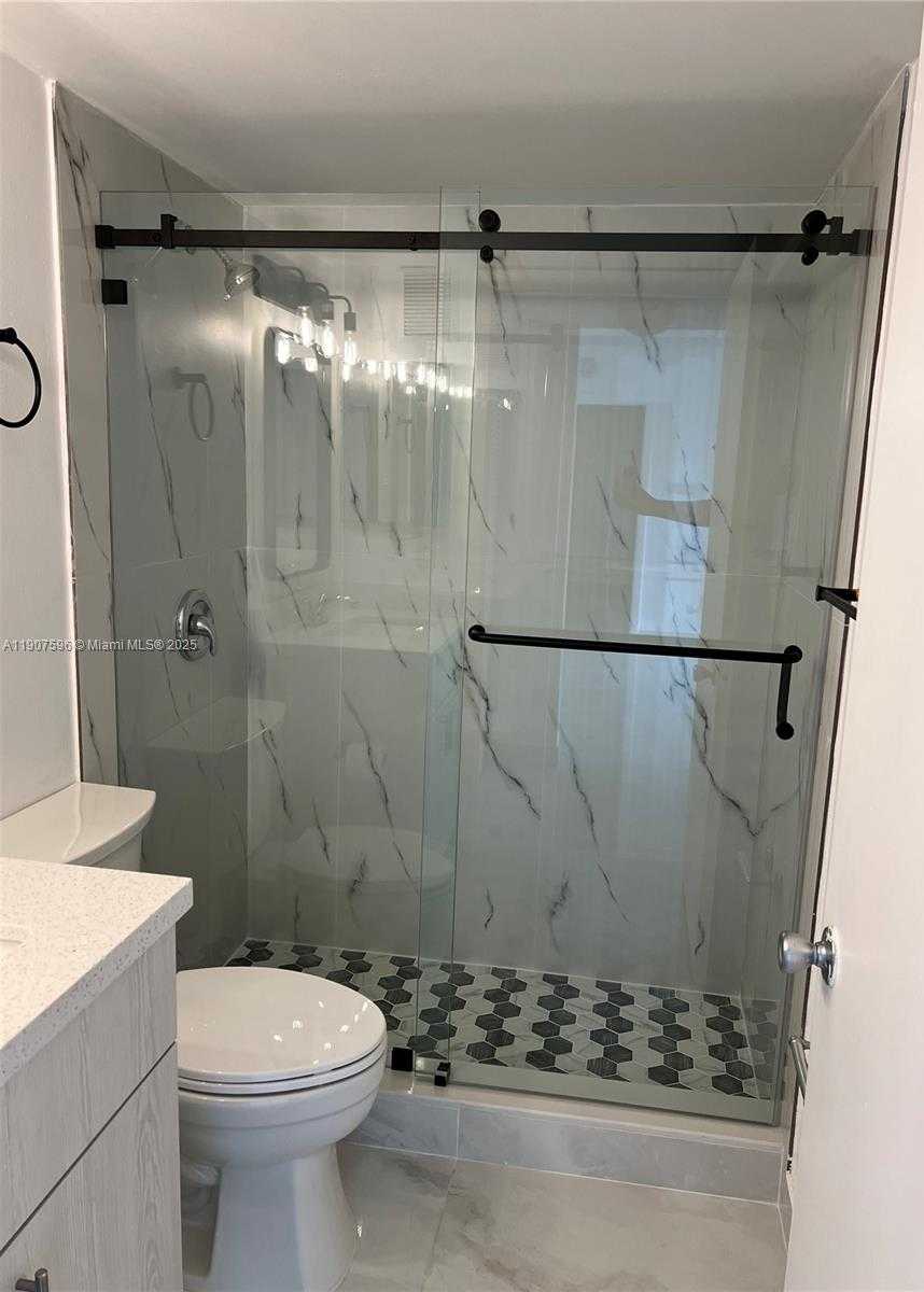 Small Image of 8260 SOUTH WEST 210TH ST #302, Cutler Bay Number 15