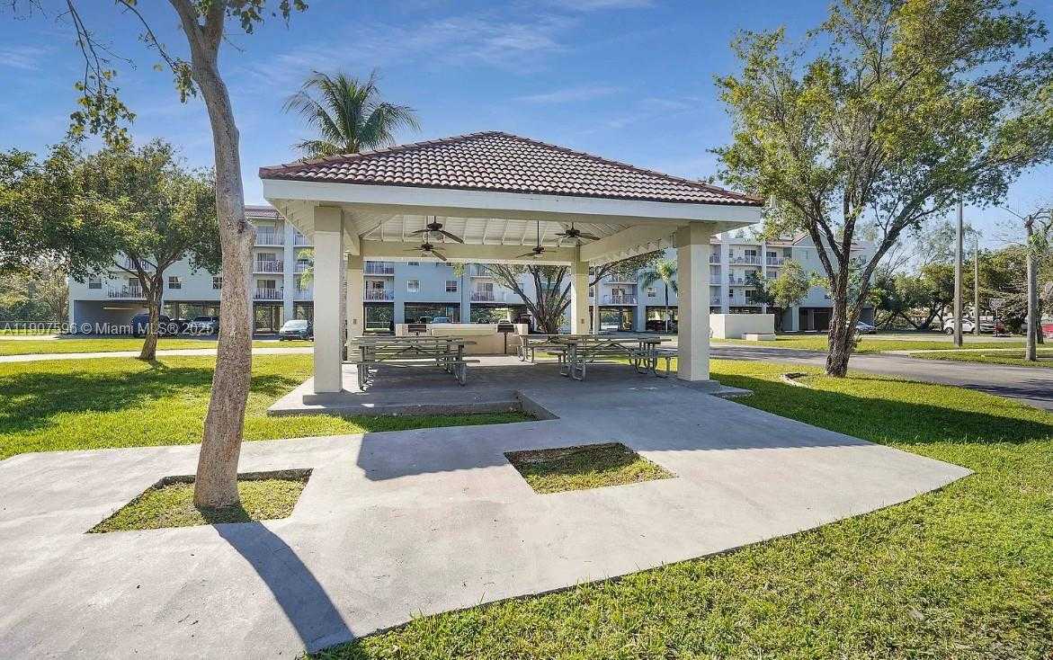 Small Image of 8260 SOUTH WEST 210TH ST #302, Cutler Bay Number 28