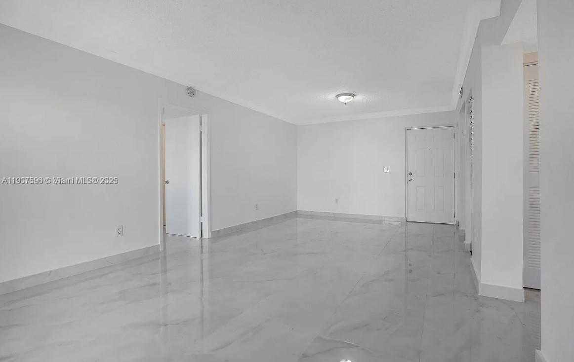 Small Image of 8260 SOUTH WEST 210TH ST #302, Cutler Bay Number 38