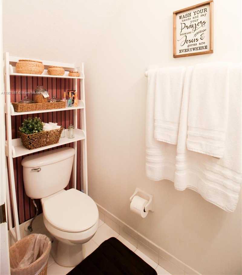 Small Image of 5791 NORTH WEST 116TH AVE #103, Doral Number 4