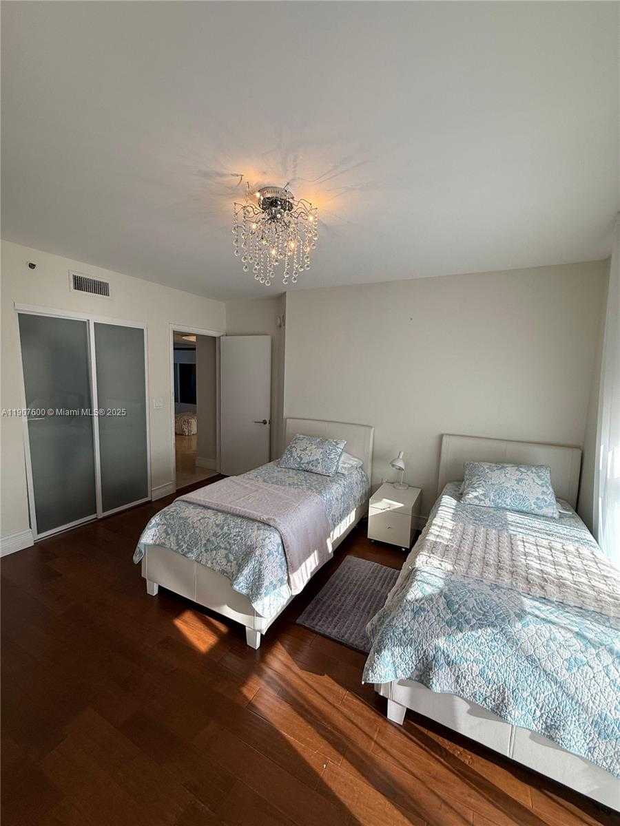 Small Image of 19111 COLLINS AVE #607, Sunny Isles Beach Number 13