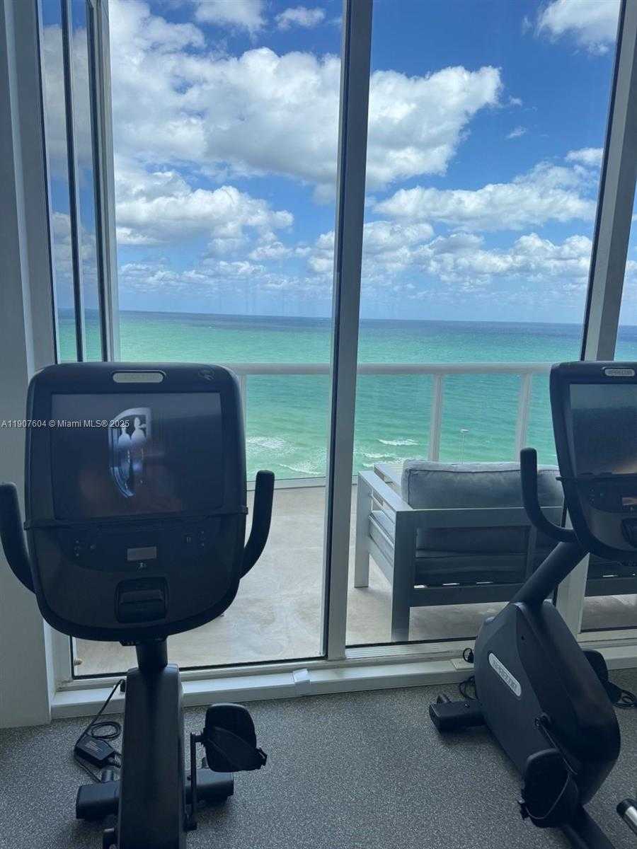 Small Image of 18201 COLLINS AVE #1408, Sunny Isles Beach Number 21