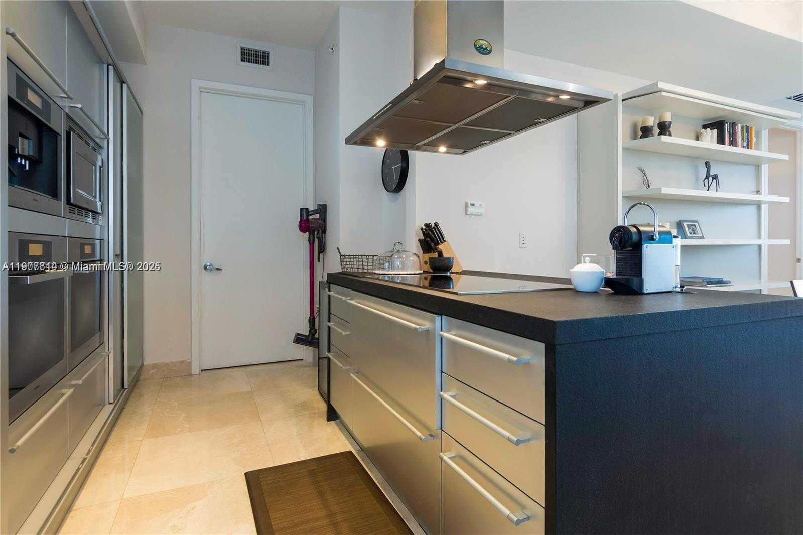 Small Image of 18201 COLLINS AVE #4208, Sunny Isles Beach Number 10