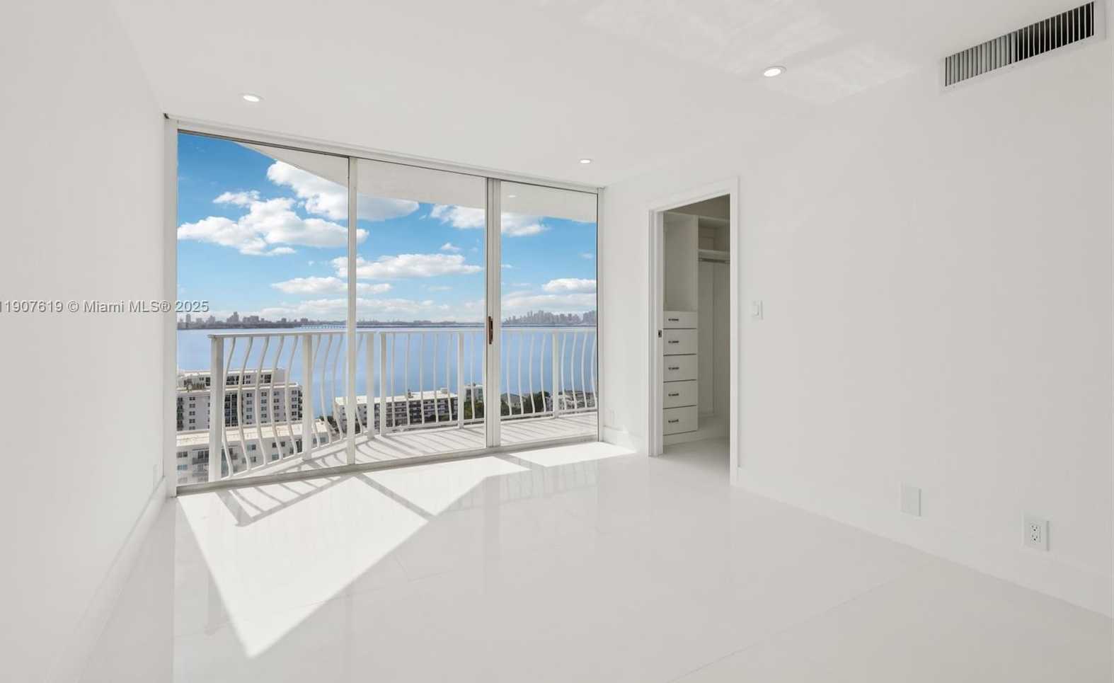 Small Image of 7601 EAST TREASURE DR #2305, North Bay Village Number 21