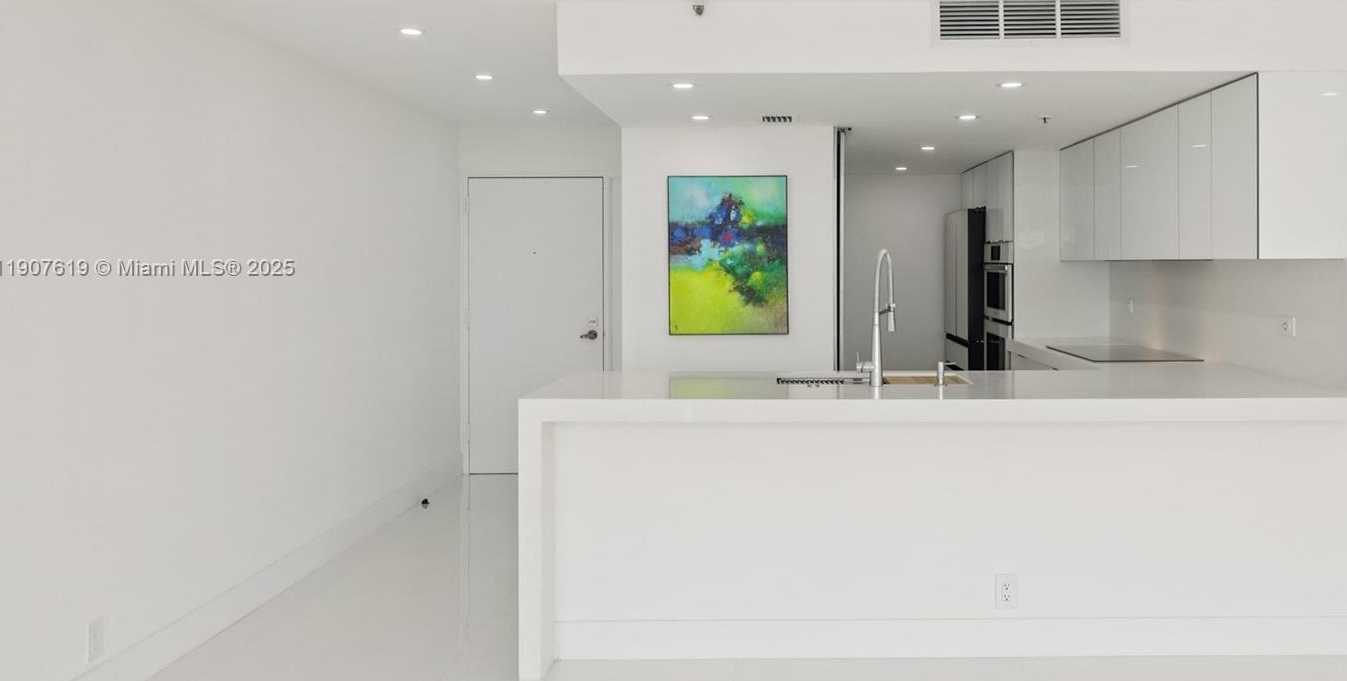 Small Image of 7601 EAST TREASURE DR #2305, North Bay Village Number 6