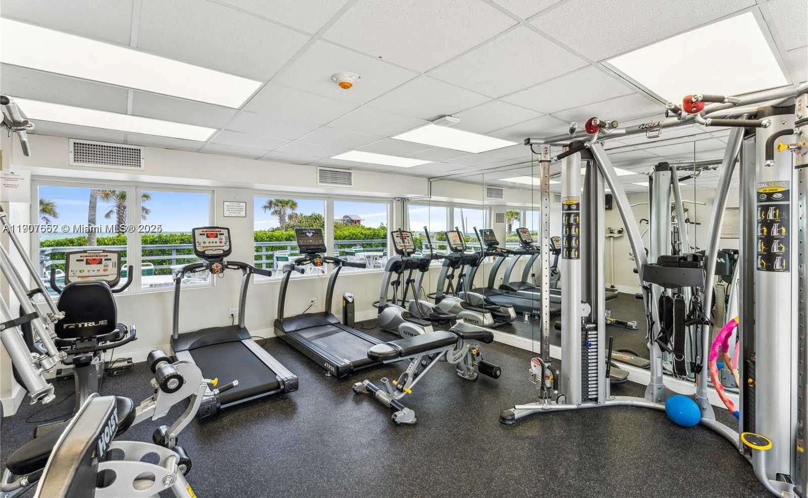 Small Image of 5005 COLLINS AVE #1523, Miami Beach Number 21