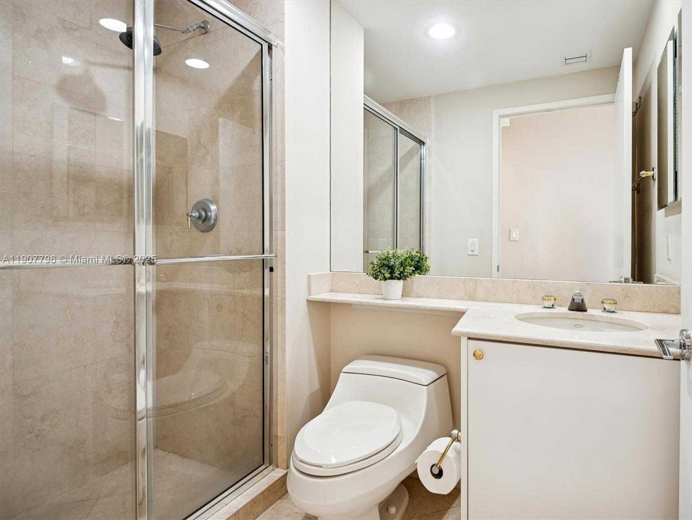 Small Image of 789 CRANDON BLVD #1005, Key Biscayne Number 18