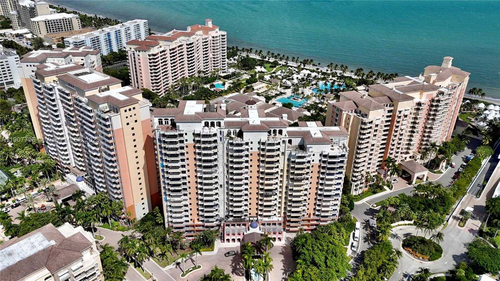 Small Image of 789 CRANDON BLVD #1005, Key Biscayne Number 30