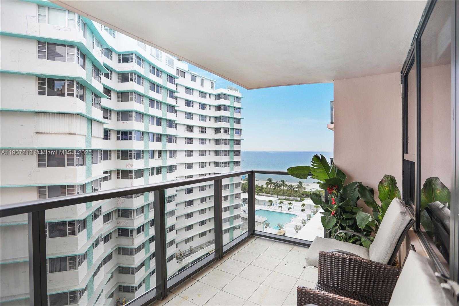 Small Image of 5225 COLLINS AVE #1216, Miami Beach Number 30