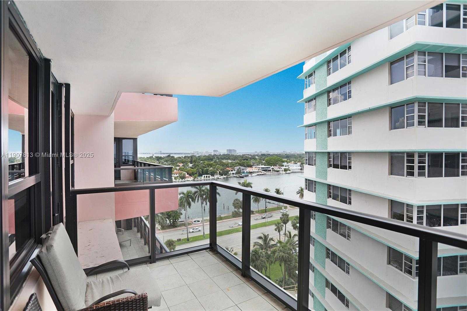Small Image of 5225 COLLINS AVE #1216, Miami Beach Number 32