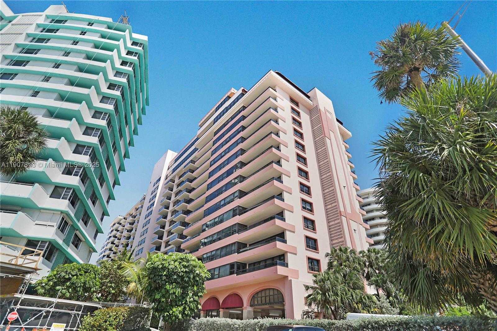 Small Image of 5225 COLLINS AVE #1216, Miami Beach Number 48