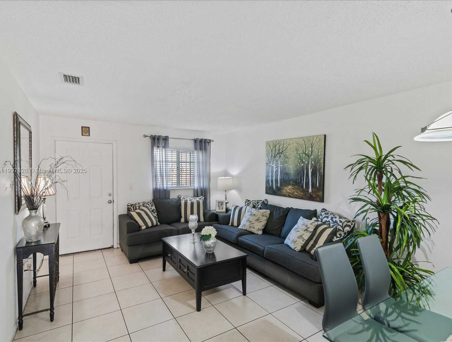 Small Image of 8851 NORTH WEST 119TH ST #3314-3, Hialeah Gardens Number 5