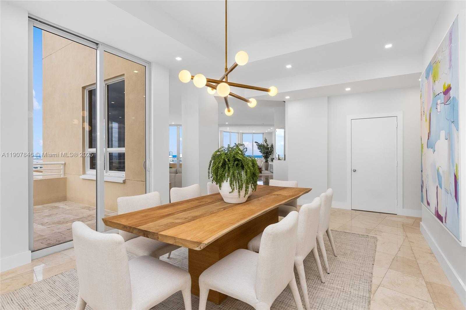 Small Image of 808 BRICKELL KEY DR #3901, Miami Number 14