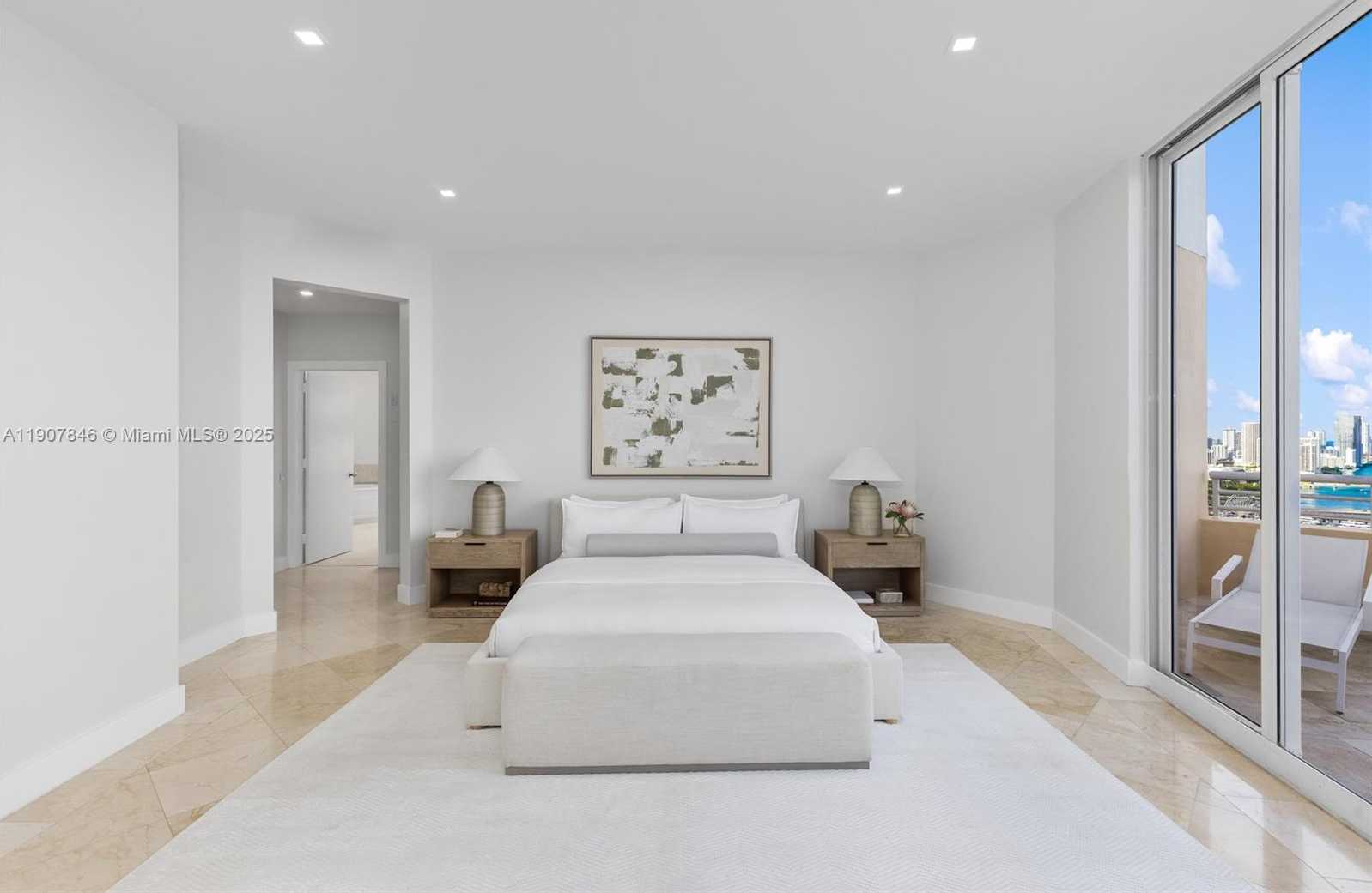 Small Image of 808 BRICKELL KEY DR #3901, Miami Number 23