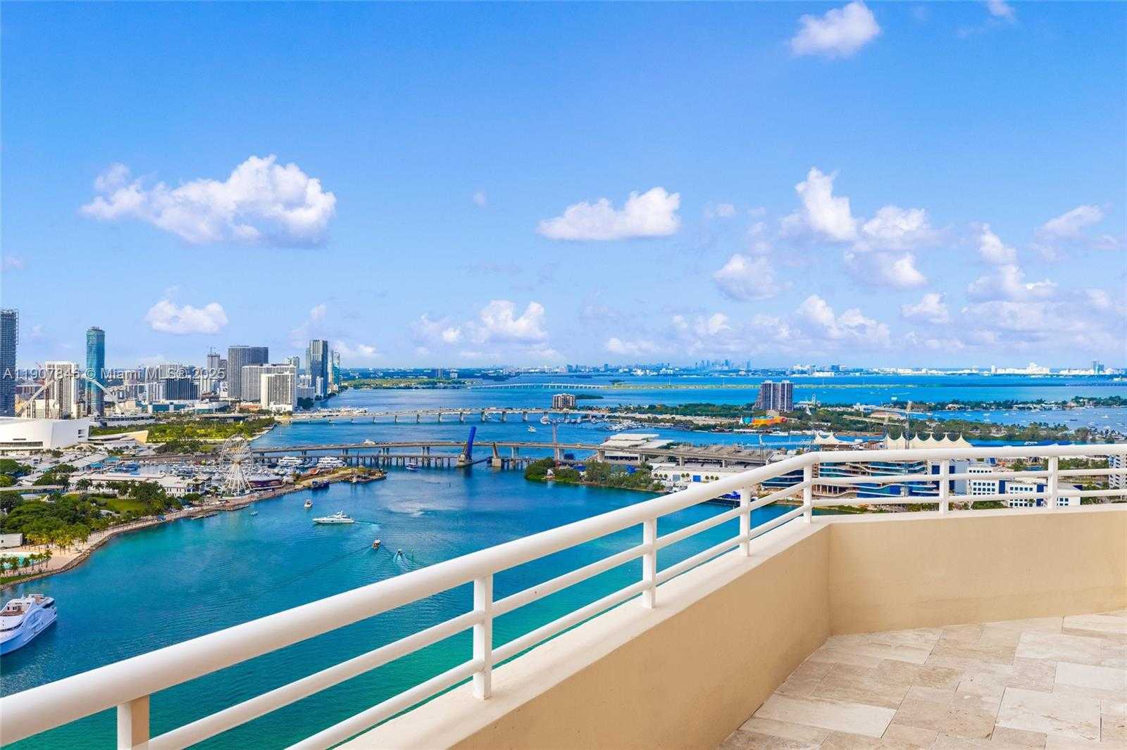 Small Image of 808 BRICKELL KEY DR #3901, Miami Number 49