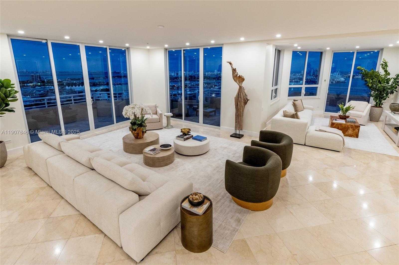 Small Image of 808 BRICKELL KEY DR #3901, Miami Number 53