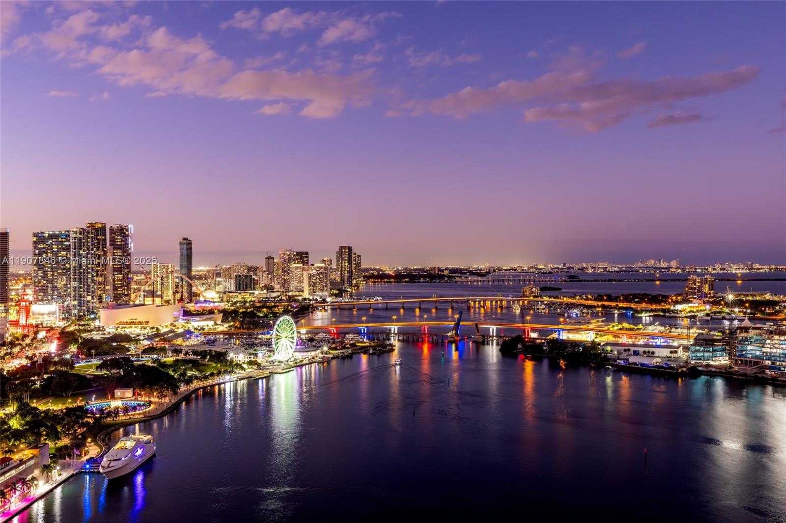 Small Image of 808 BRICKELL KEY DR #3901, Miami Number 60