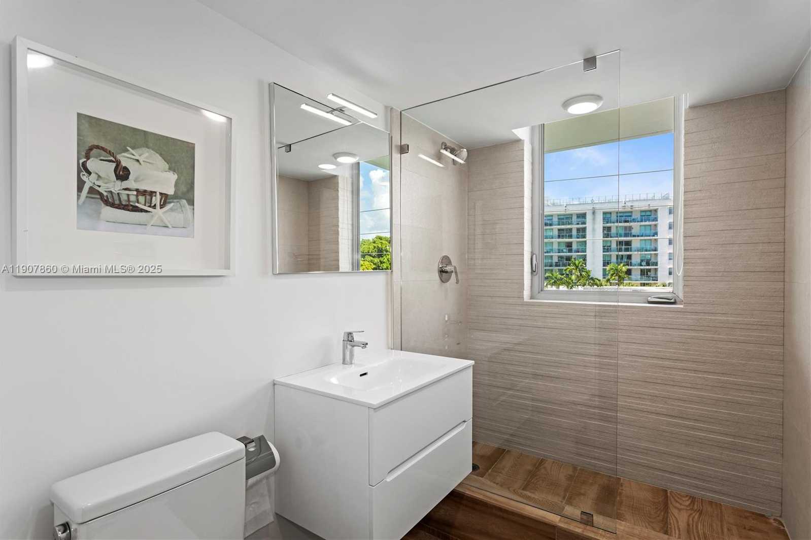 Small Image of 9261 EAST BAY HARBOR DR #407, Bay Harbor Islands Number 19