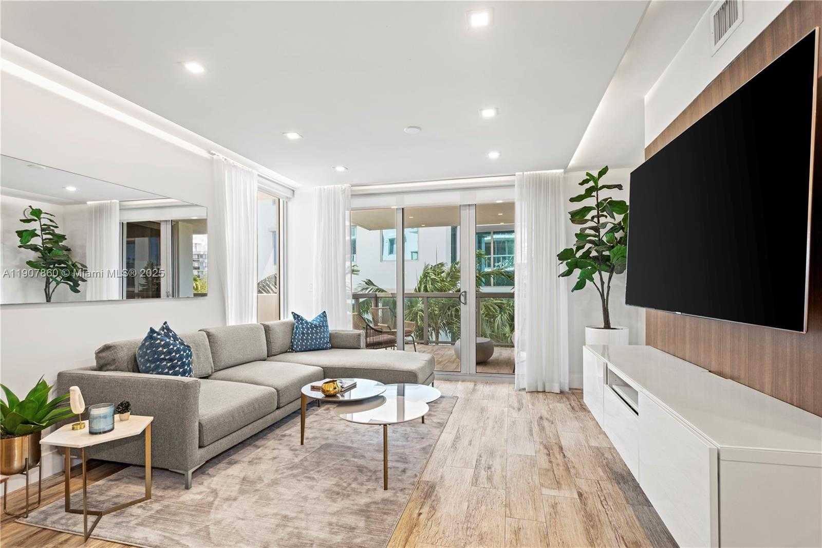 Small Image of 9261 EAST BAY HARBOR DR #407, Bay Harbor Islands Number 4