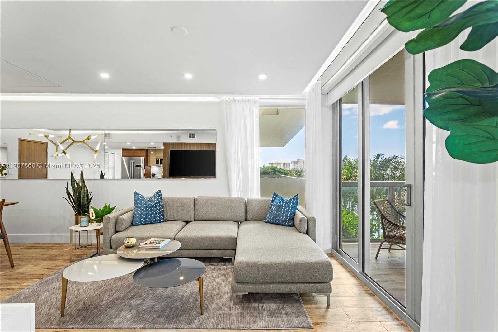 Small Image of 9261 EAST BAY HARBOR DR #407, Bay Harbor Islands Number 5