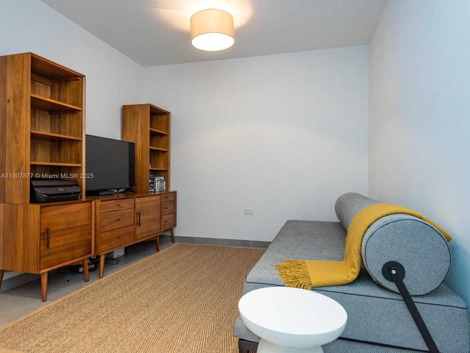 Small Image of 68 SOUTH EAST 6TH ST #2304, Miami Number 15