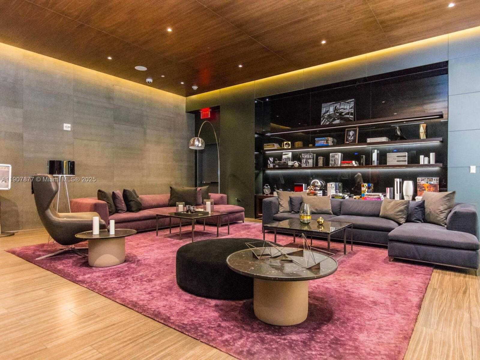 Small Image of 68 SOUTH EAST 6TH ST #2304, Miami Number 16