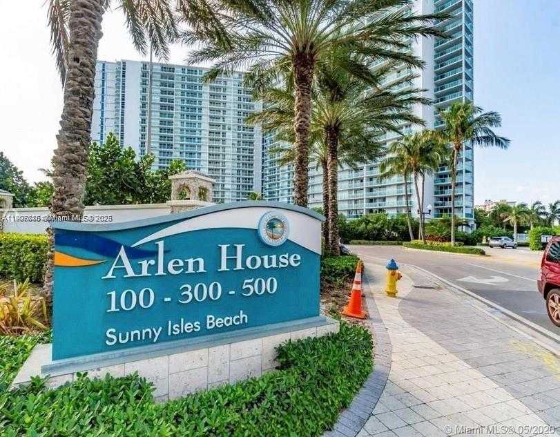Small Image of 100 BAYVIEW DR #1230, Sunny Isles Beach Number 1