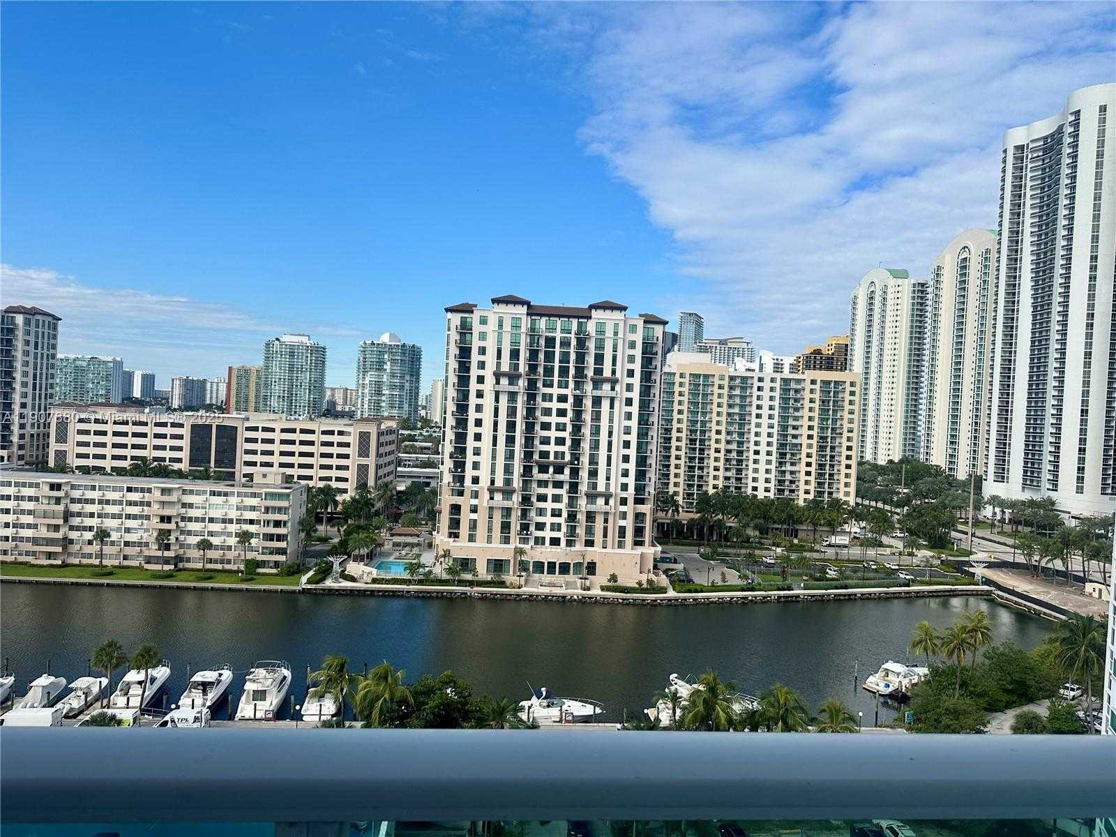 Small Image of 100 BAYVIEW DR #1230, Sunny Isles Beach Number 23