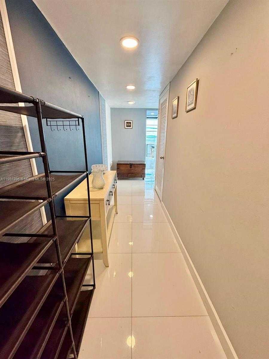 Small Image of 18051 BISCAYNE BLVD #1604, Aventura Number 18