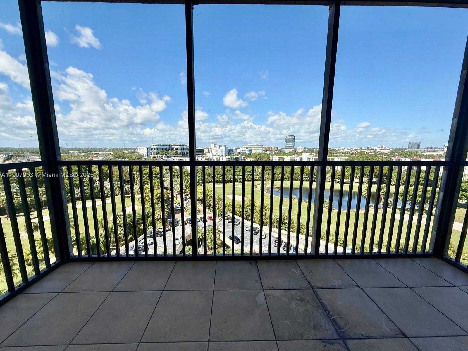 Small Image of 20301 WEST COUNTRY CLUB DR #1421, Aventura Number 2